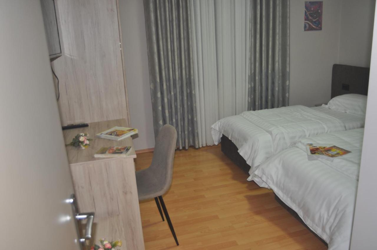 Bliri Myslym Shyri Apartment Tiranë Ngoại thất bức ảnh