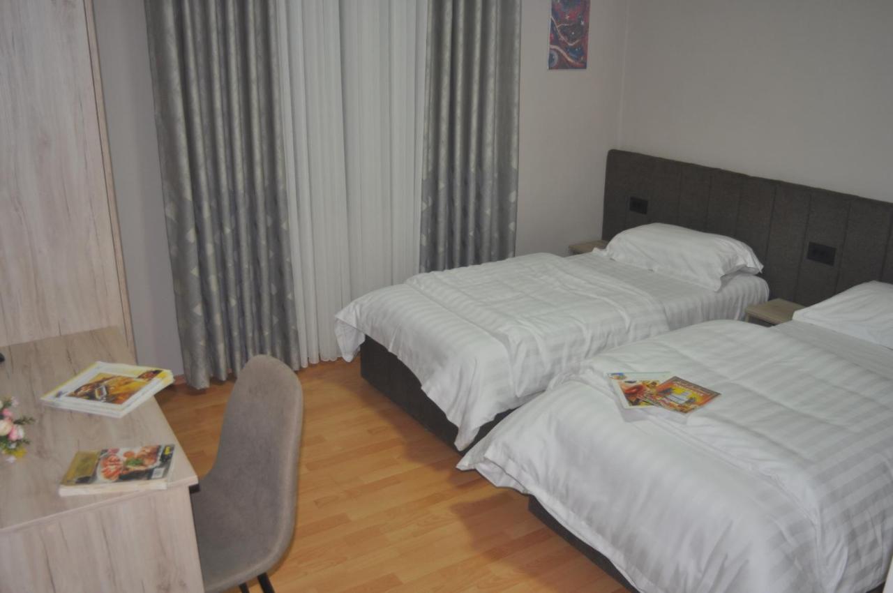 Bliri Myslym Shyri Apartment Tiranë Ngoại thất bức ảnh