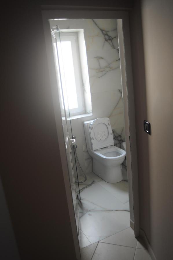 Bliri Myslym Shyri Apartment Tiranë Ngoại thất bức ảnh