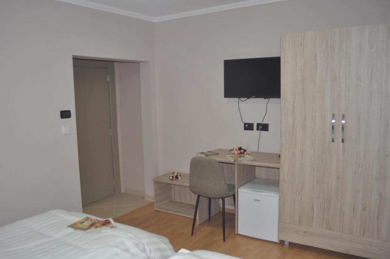 Bliri Myslym Shyri Apartment Tiranë Ngoại thất bức ảnh
