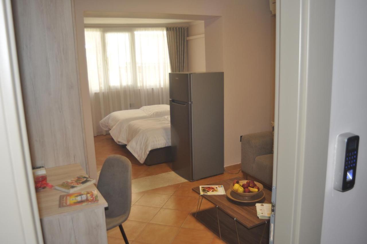 Bliri Myslym Shyri Apartment Tiranë Ngoại thất bức ảnh