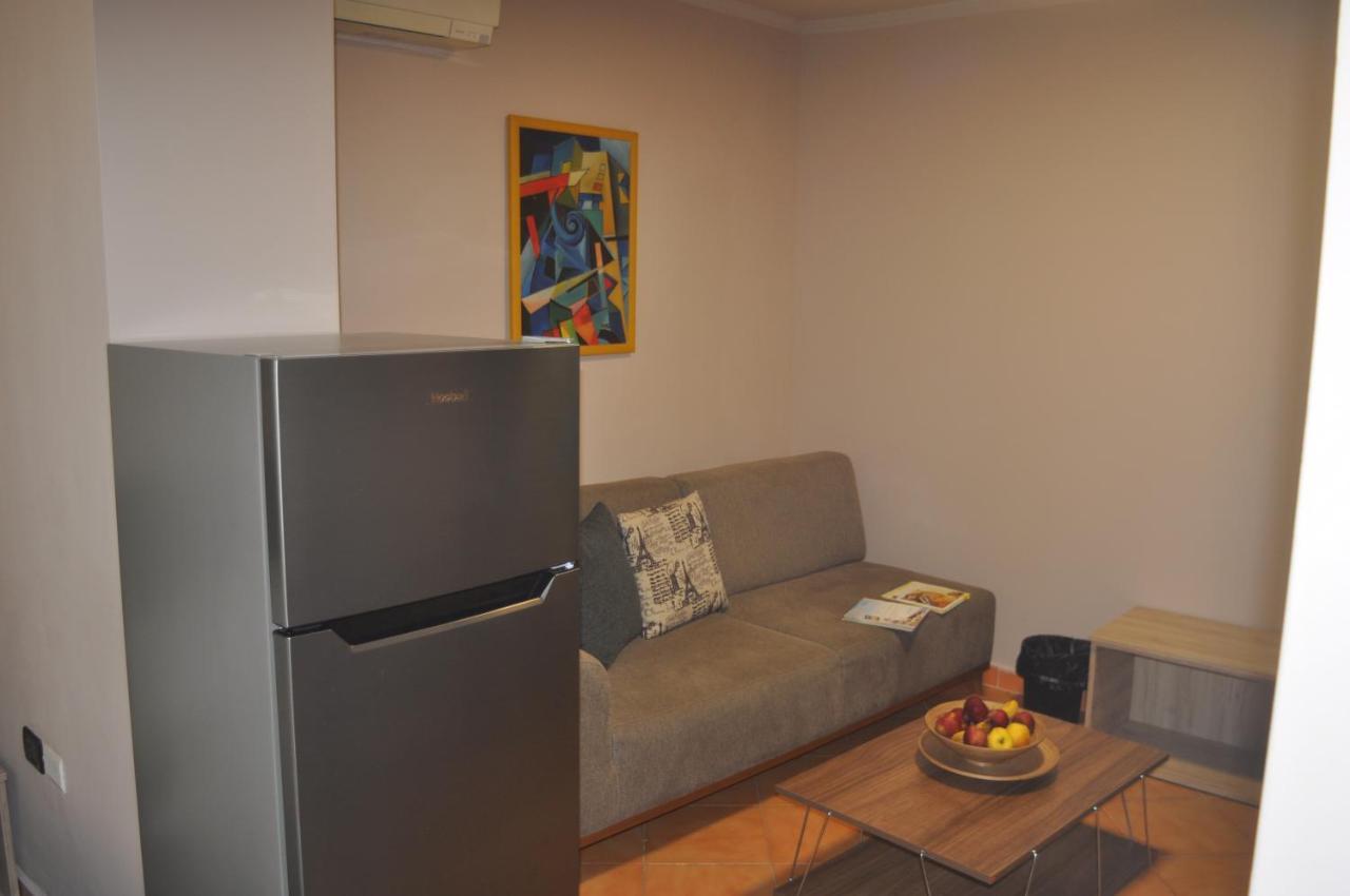 Bliri Myslym Shyri Apartment Tiranë Ngoại thất bức ảnh