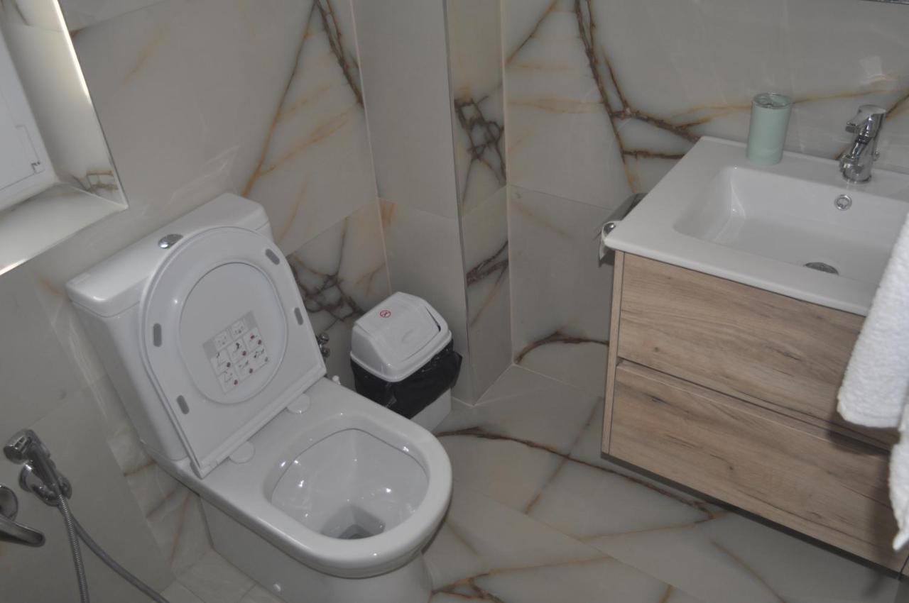 Bliri Myslym Shyri Apartment Tiranë Ngoại thất bức ảnh